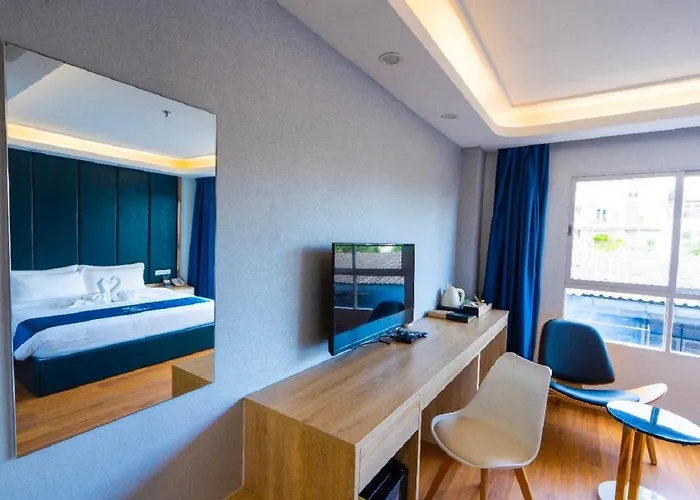 Hotel Sapphire Silom 5*