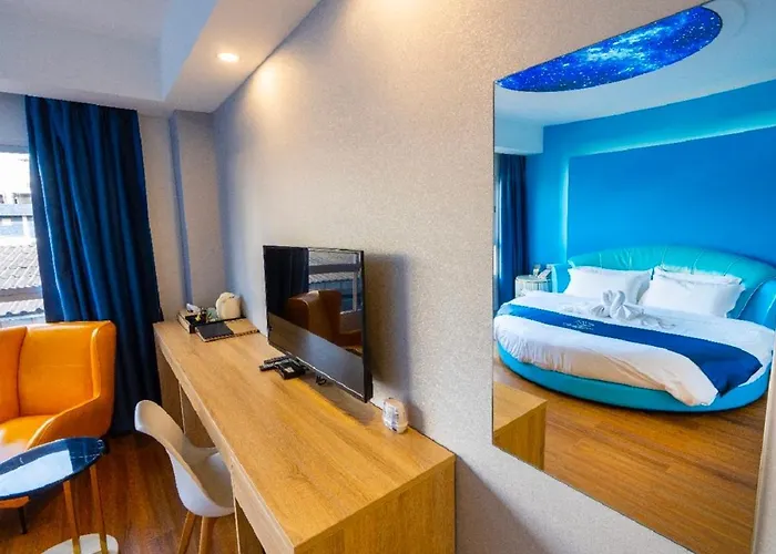 Hotel Sapphire Silom 5*