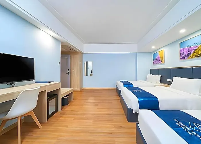 Sapphire Silom Hotel